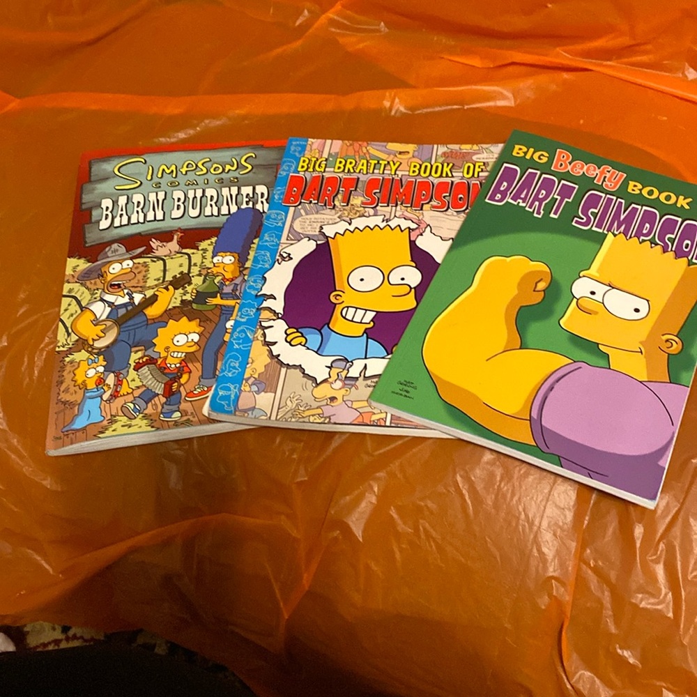 3 Simpsons Comic Books